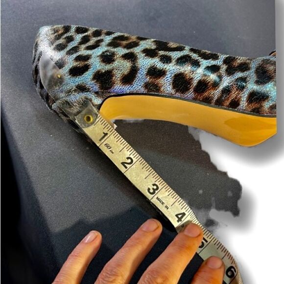 Shoe Dazzle- blue/Black leopard print heels - Picture 6 of 6